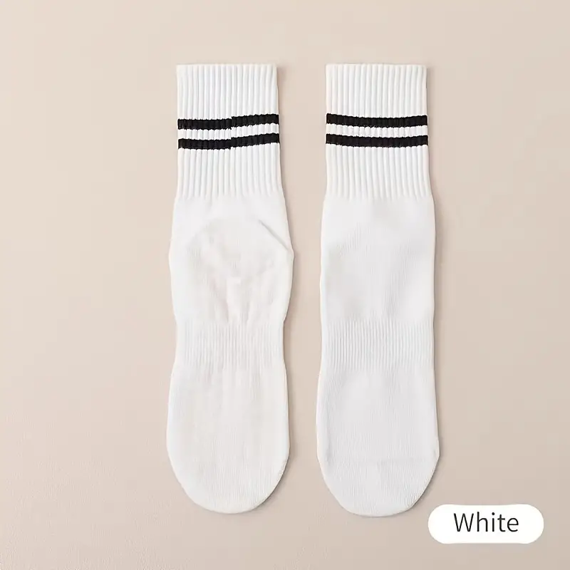 3 Pairs Pilates Socks with Grips for Women, Yoga Barre Socks, Non-Slip Socks for Workout Athletic Socks - Image 6