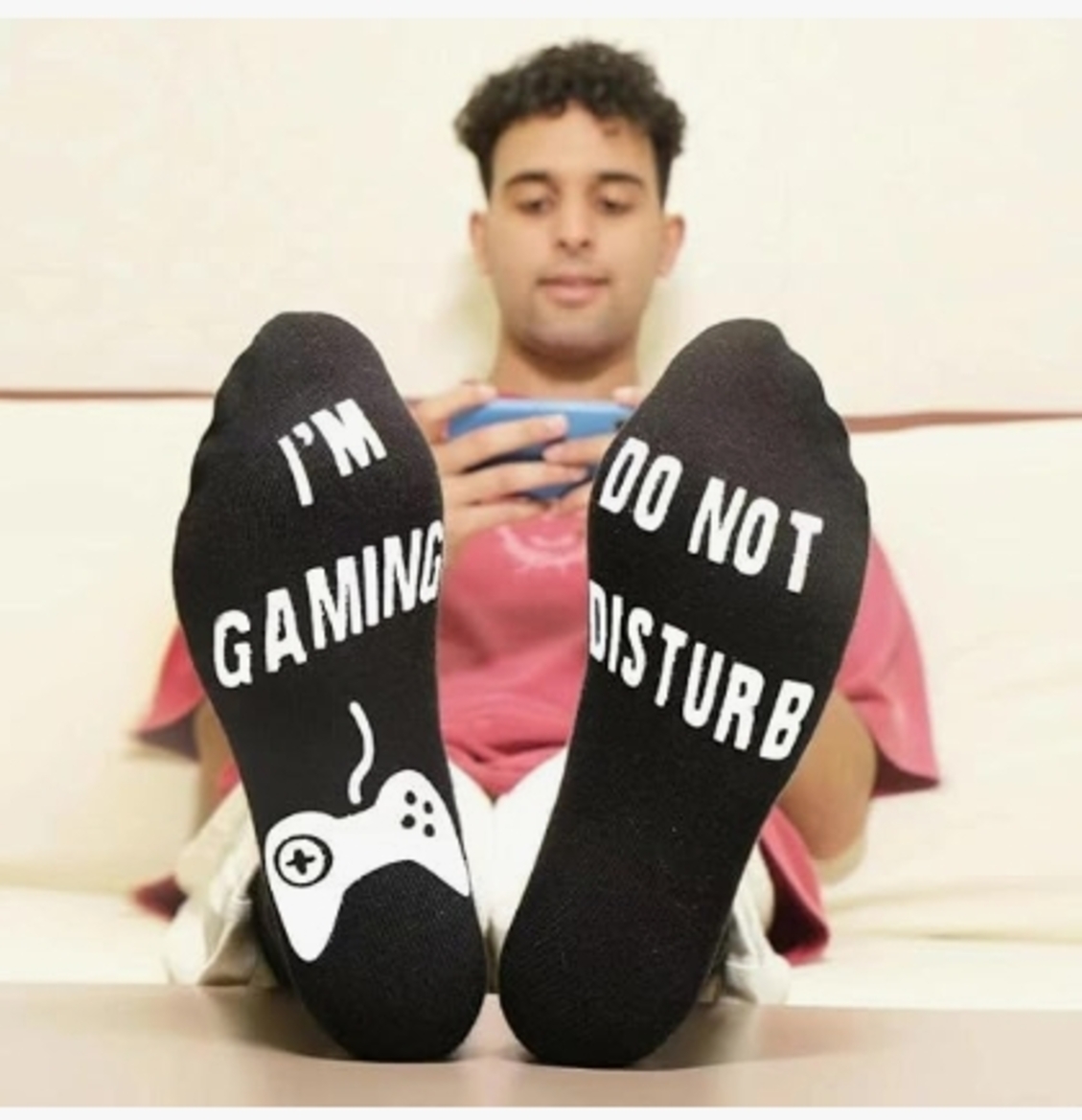 1 Pair Spring/Autumn Luminous Game Mid-Calf Socks with the words "I'm Playing Games, Please Do Not Disturb" Soft and Elastic, Hand Wash Only, Suitable for Men and Women